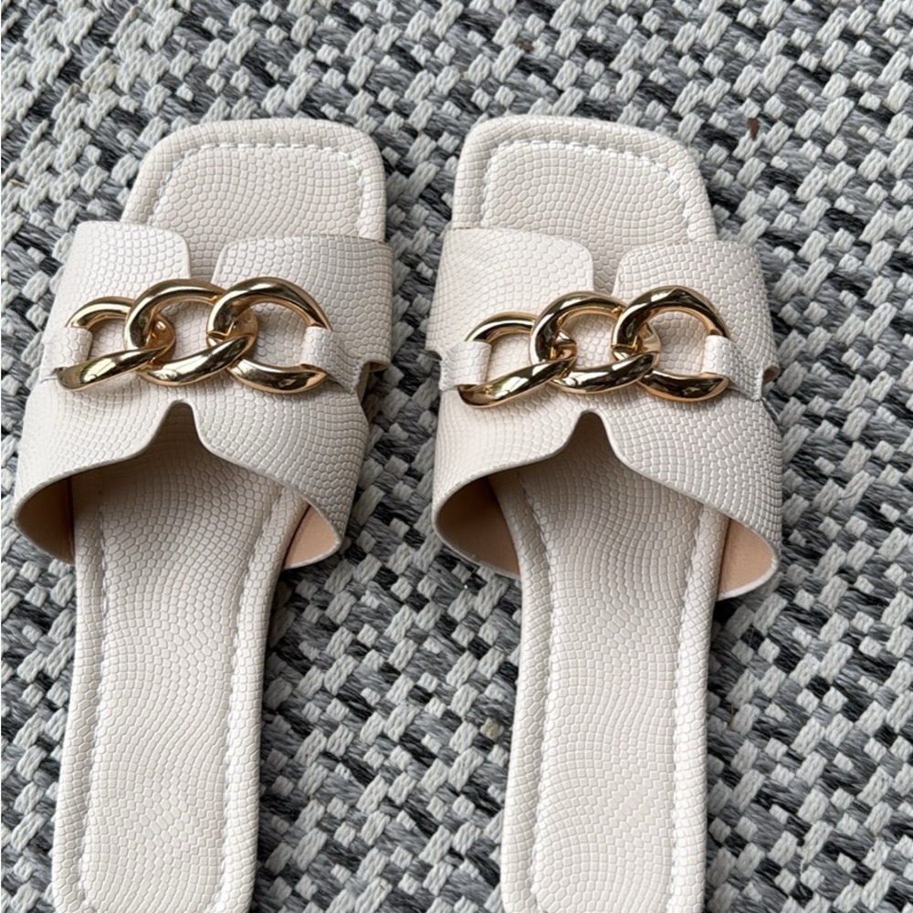 Elegant Cream Slide Sandals with Gold Accent